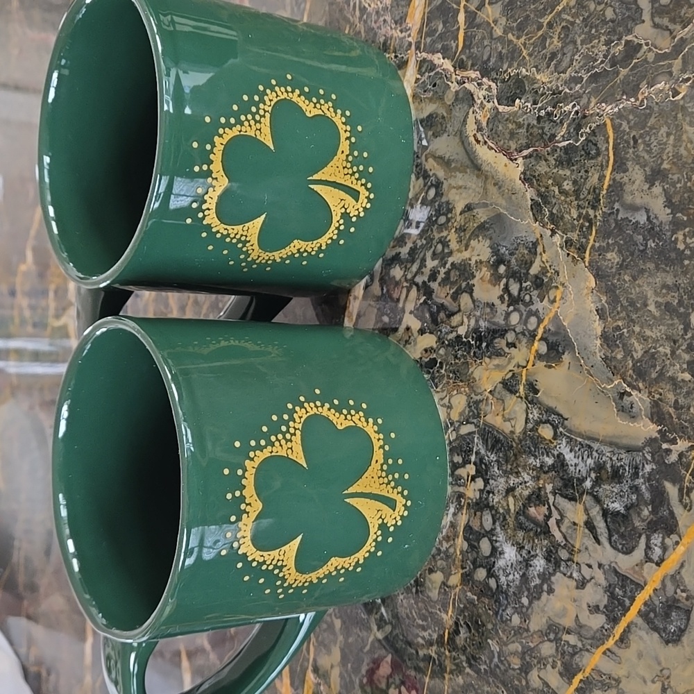 NWT set of 2 St. Patrick's coffee mugs